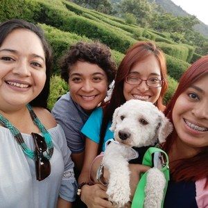 Meet your Posher, Esmeralda goretti